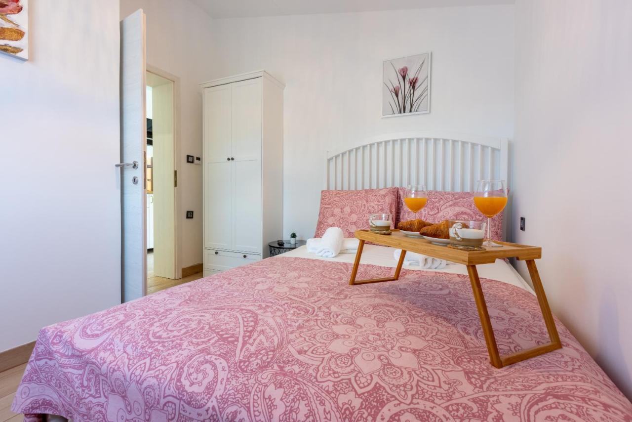 Summer Breeze Apartment Crikvenica Exterior foto