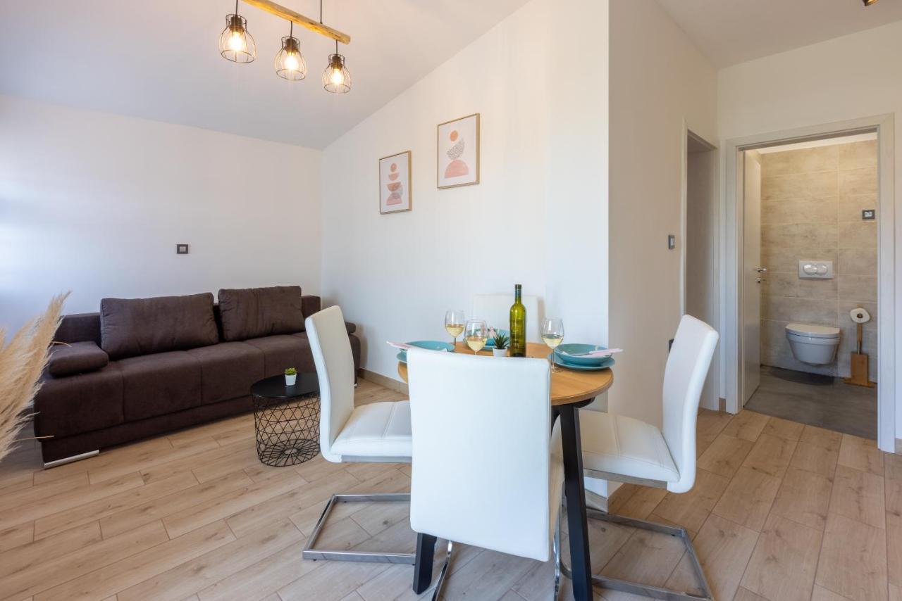 Summer Breeze Apartment Crikvenica Exterior foto