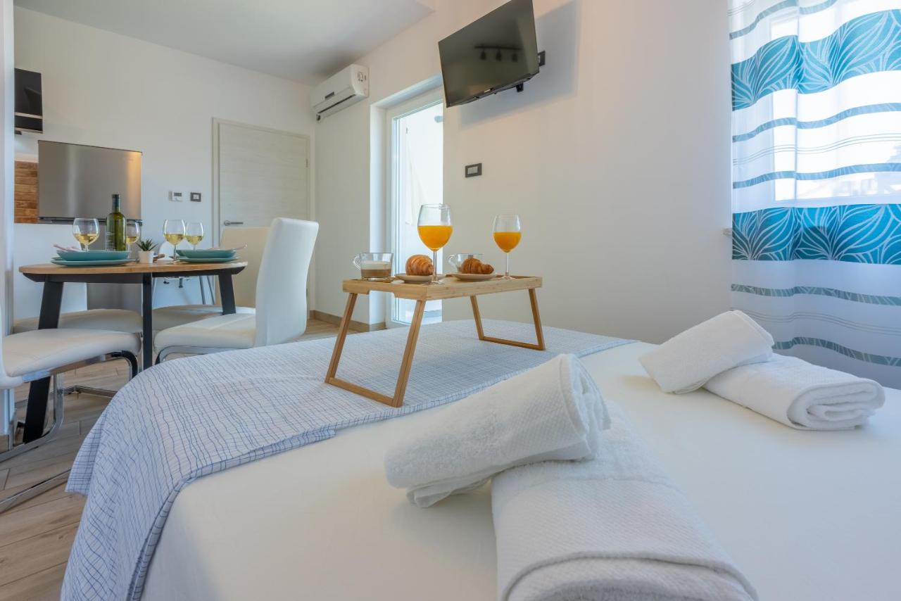 Summer Breeze Apartment Crikvenica Exterior foto